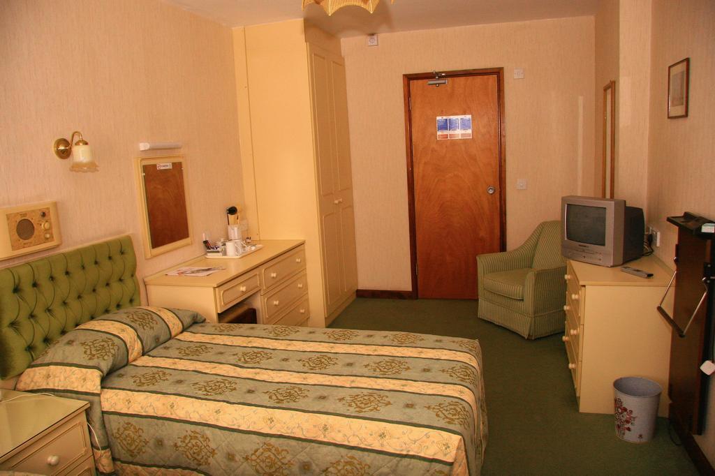 Stafford Hotel Ст. Хейлир Джерси Экстерьер фото