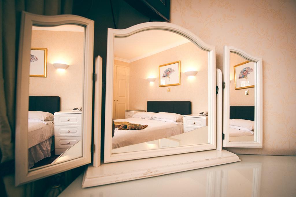 Stafford Hotel Ст. Хейлир Джерси Экстерьер фото